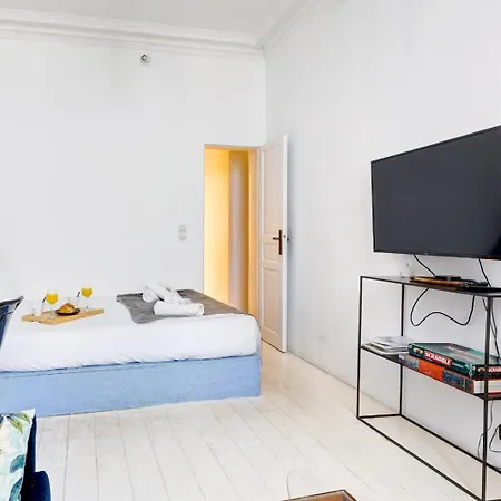 Bluestay 222 - Au Centre De *